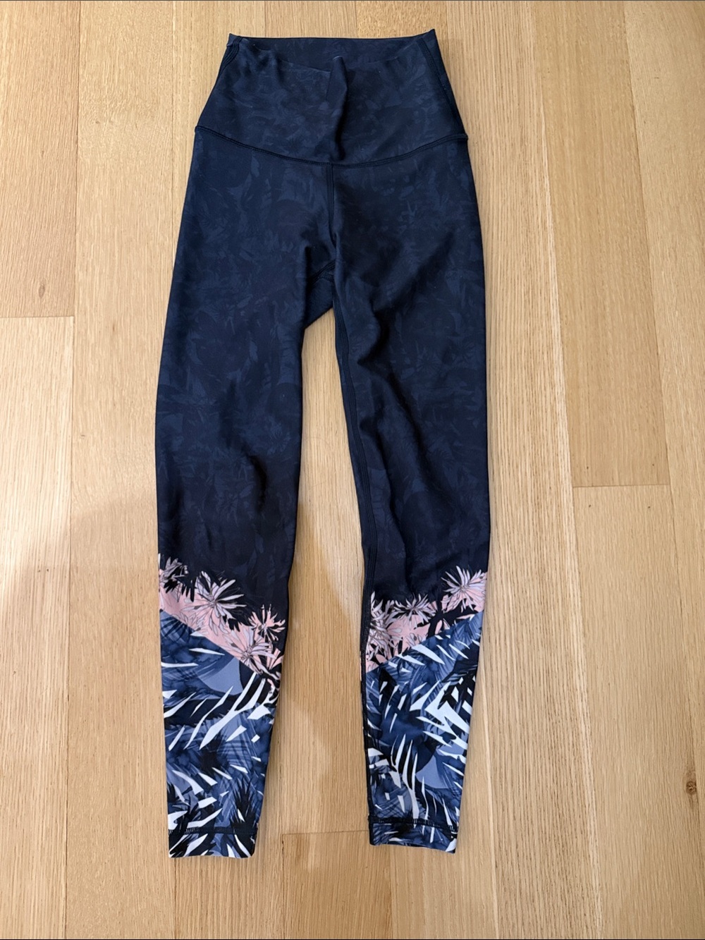 Women’s High-Waist Tone It Up Tropical Print Yoga Pants - Navy and Pink